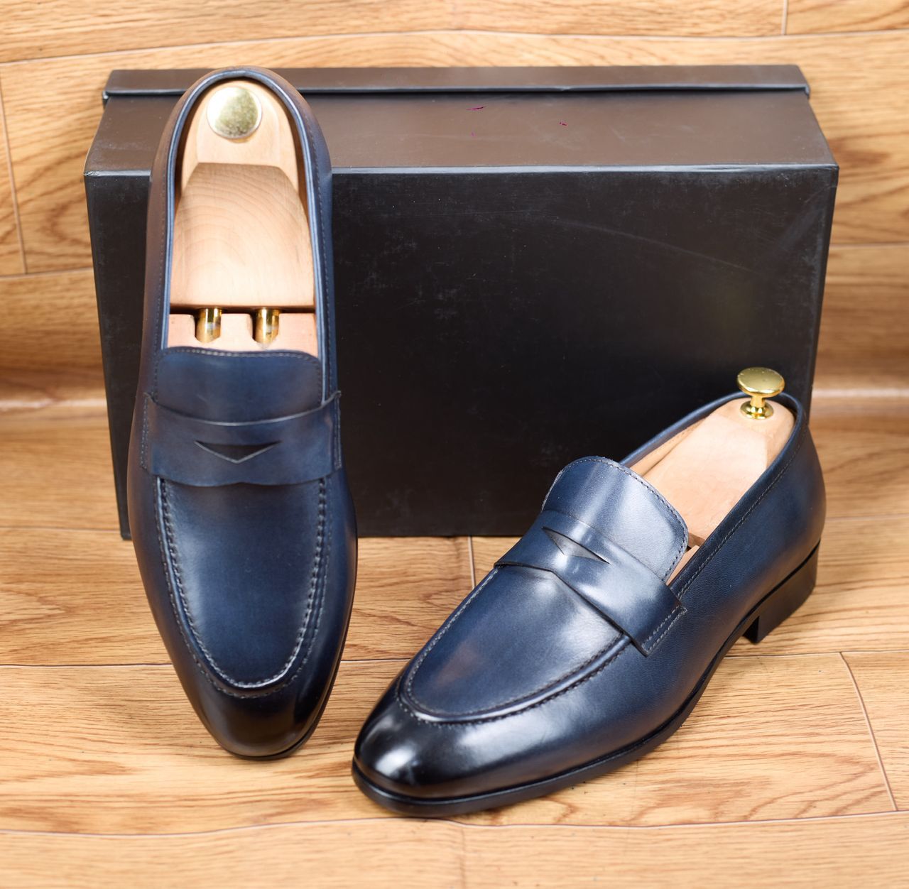 Penny Loafer en cuir patiné bleu nuit