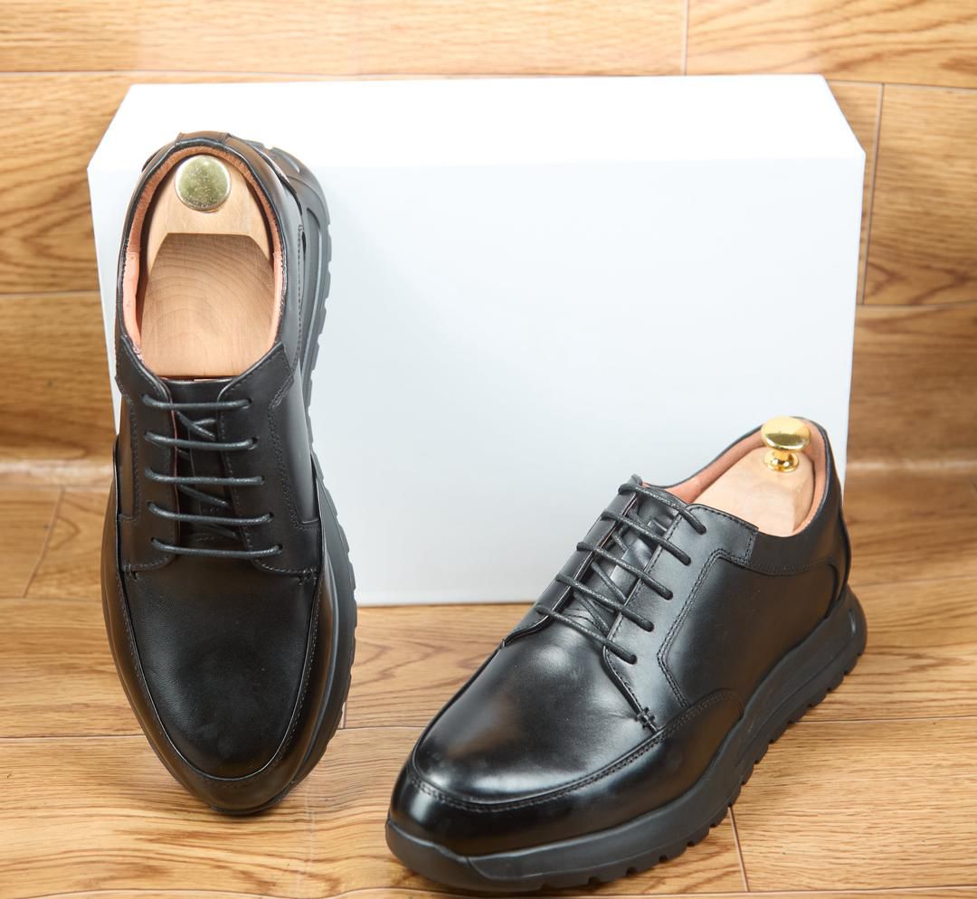 Chaussures hybrides Derby de type "Wingtip" (bout golf)
