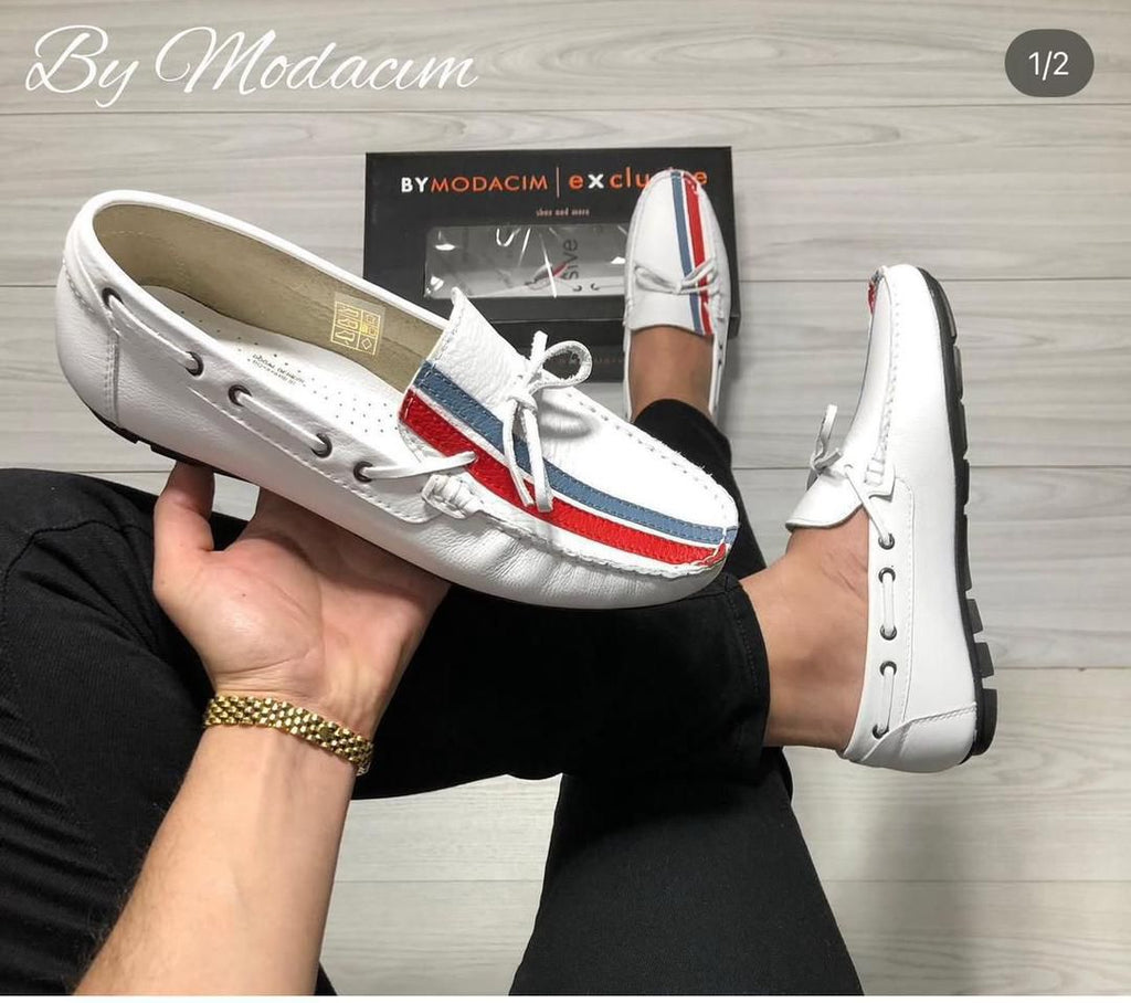 Mocassins en cuir pour homme de la collection Exclusive de la marque By Modacim.
