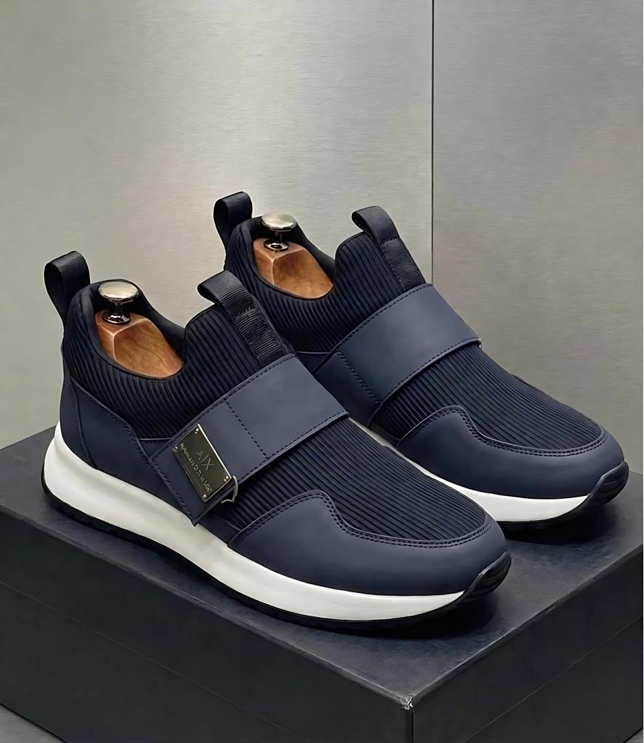Basket sans lacets (slip-on sneaker) de la marque Emporio Armani