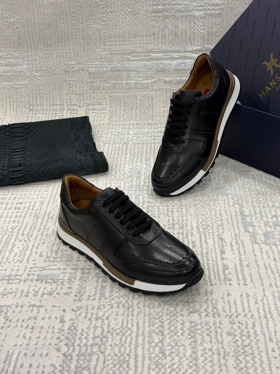 Sneakers de luxe en cuir pour homme de la Marque Hansberg